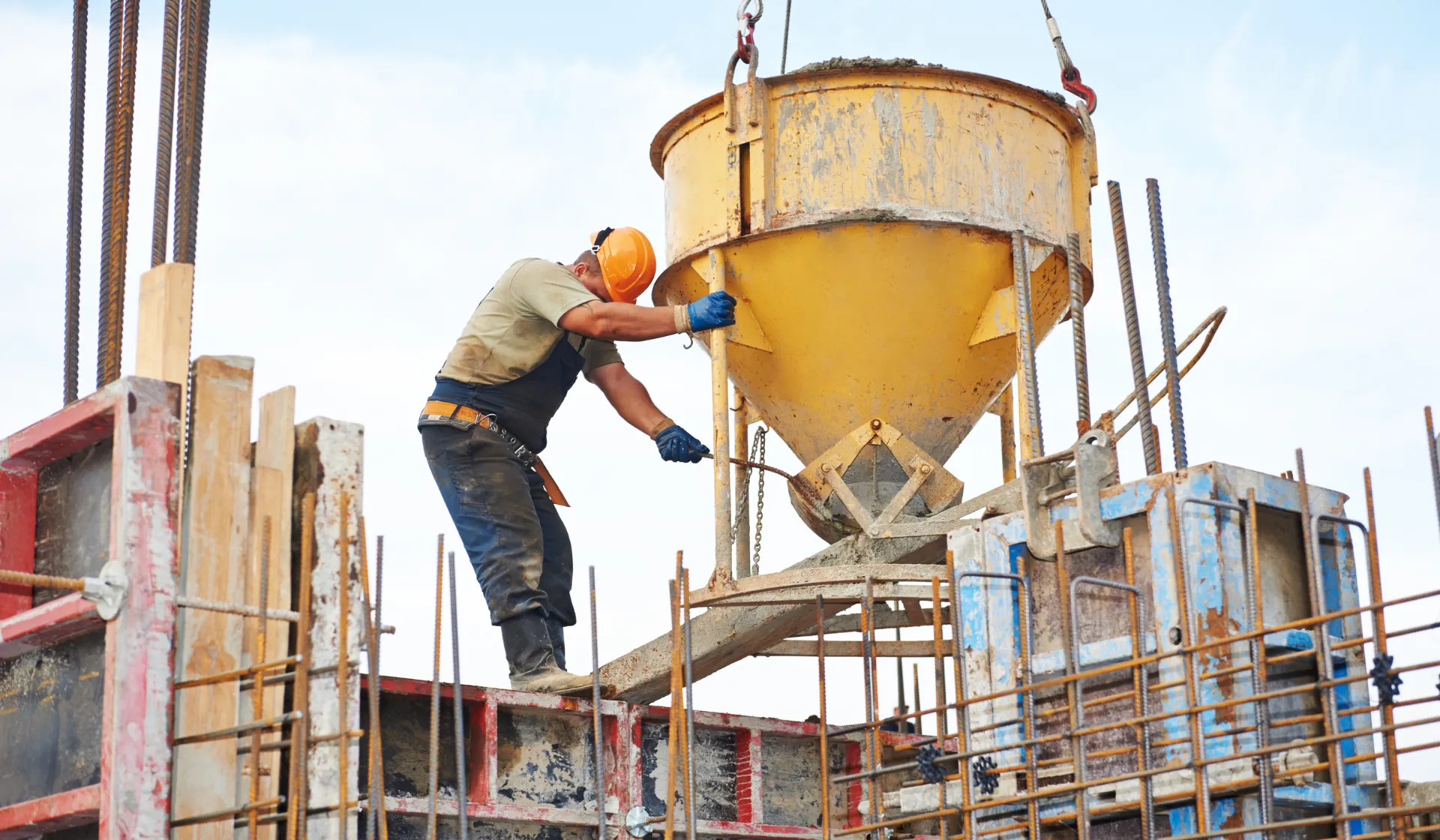 Integrated concrete contractor marketing strategy